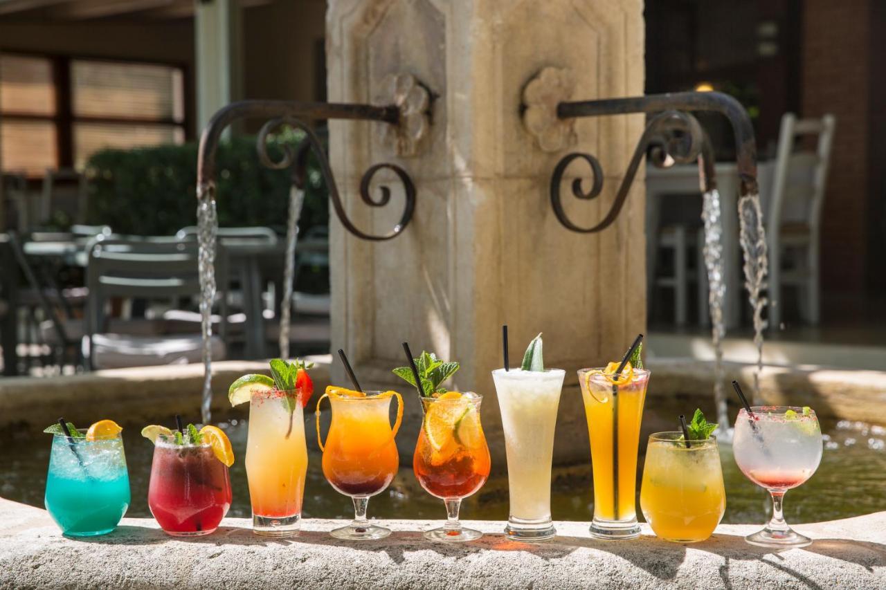 Hotel De La Plage - Hdlp Bormes-les-Mimosas Bagian luar foto