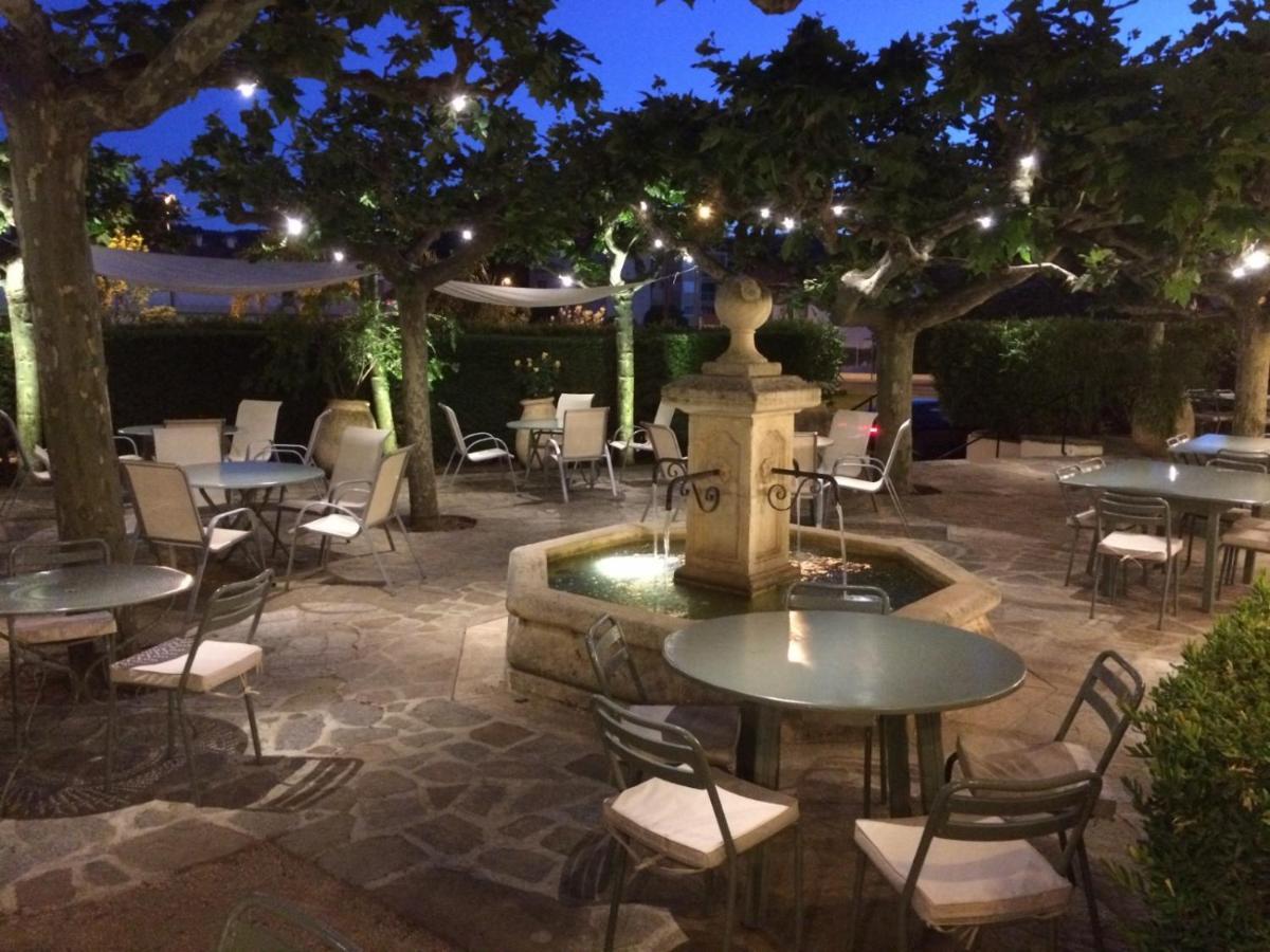 Hotel De La Plage - Hdlp Bormes-les-Mimosas Bagian luar foto